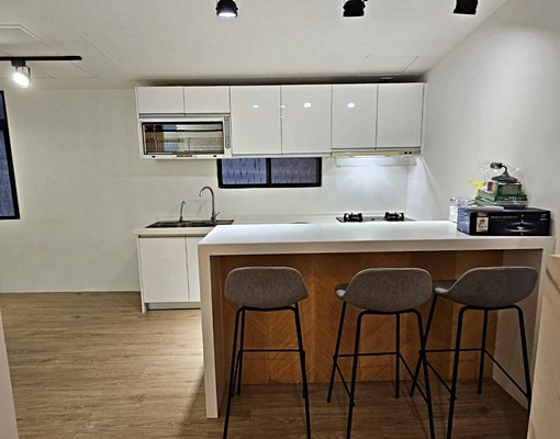 捷運區公所好停車大空間一樓 - Image 3