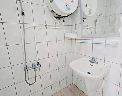 養貓金山街光復園區清交大明亮木質地板系統衣櫃公設有廚房交誼廳 - Image 9