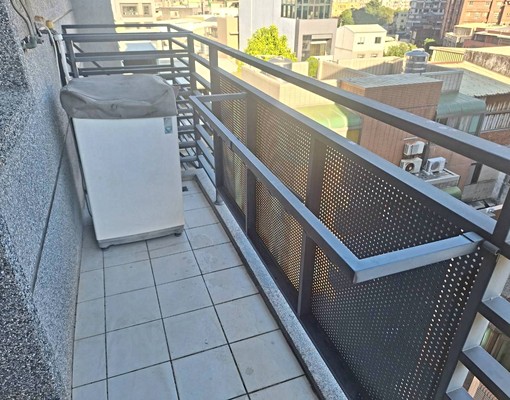 電梯裝潢陽台套房.可租補.垃圾集中 - Image 6