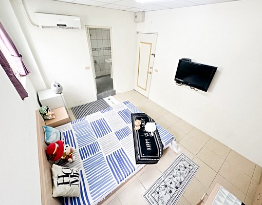 青海/河南✴漂亮採光✴超大空間✴大衛浴✴陽台✴獨洗獨曬 - Image 9