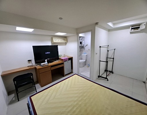 府中捷運套房~免收仲介費 - Image 4