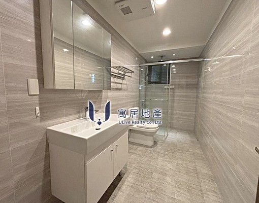 松山捷運火車站|101景觀高樓層正四房|含3坡平車位含稅可寵 - Image 6