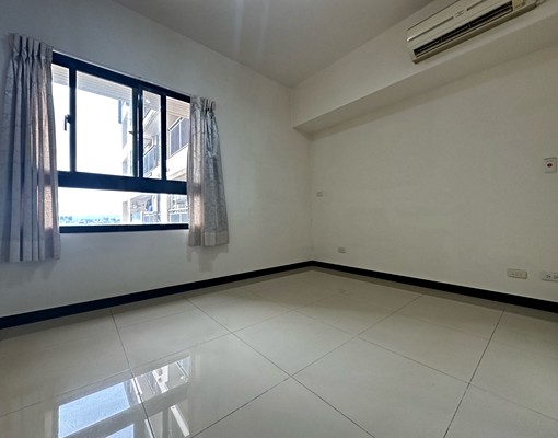 可租補免仲介費近水湳市場.中央公園三房附平面車位 - Image 6