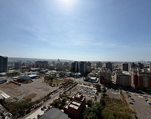 【添好運+成幸福】幸福成|朝南車位大2房|傢俱電全配|可租補 - Image 2