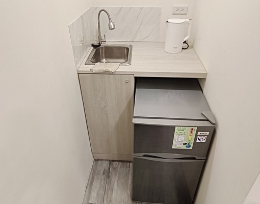 近捷運新店站~合法全新裝潢~自租免服務費~房仲勿擾 - Image 5