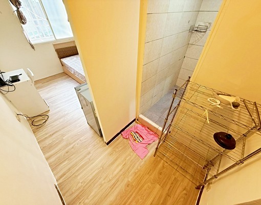 🔥三重國小站✦採光大房✦獨立洗衣機✦獨立曬衣區✦質感木地板 - Image 3