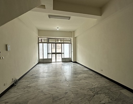 瑞聯P區1-2樓店面屋主用心打掃油漆可當工作室 - Image 3