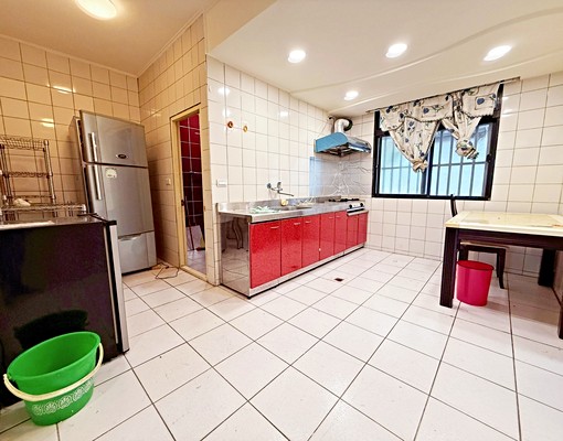 租補🔥三和國中站✦可養貓✦獨立陽台✦廚房✦變頻冷氣✦廁所窗 - Image 13