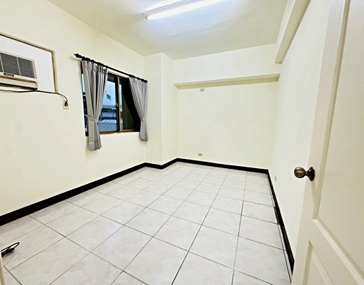 精密園區【大３房平車】可租補｜傢俱可談｜室內２６坪 - Image 9