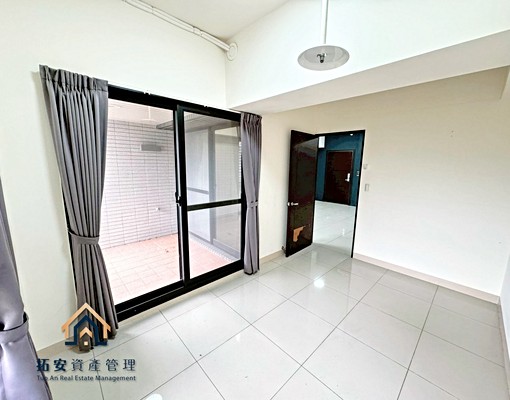 ⭐捷運站永久棟距無敵視野３房含平車♥可報稅♥可租補♥可入戶籍 - Image 5