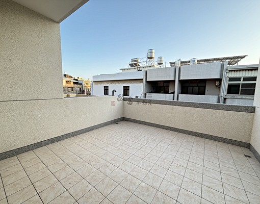 『啟富DN❤️』超美全棟整新大透店🔥住家+店面+門口雙車位 - Image 13