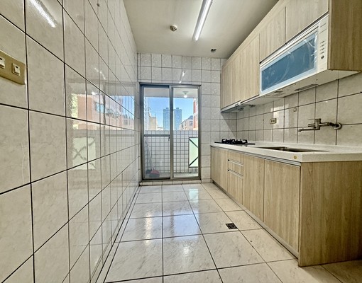 審計新村旁四房車位 - Image 8