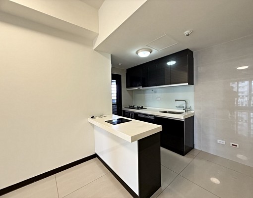 桃園永安路高樓景觀宅|三房兩廳附車位|鄰近桃園夜市 - Image 4