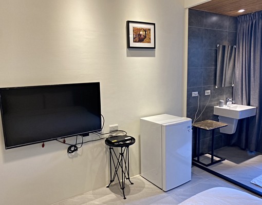 獨立溫泉套房(石材湯池，治安好環境佳，好停車) - Image 8