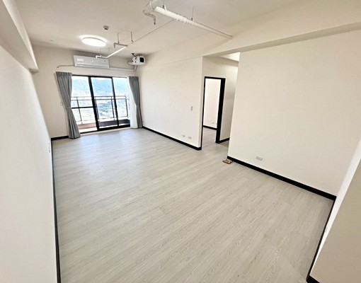 一中中國醫育仁雙十中友💖可寵全新四房可雙車💖高樓視野浴缸 - Image 1