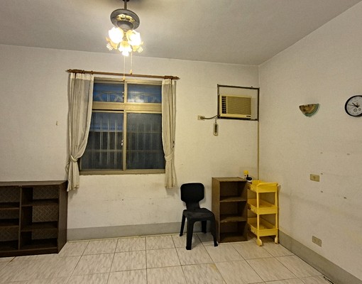 近中科大學，沙鹿整棟透天超大間5房前院停車 - Image 6