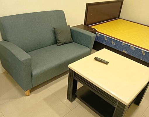 超值套房可租補限女性(男女朋友可 - Image 2