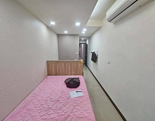 三重/可租補報稅/採光通風獨立陽台洗曬/家具齊全/台電計價/ - Image 1