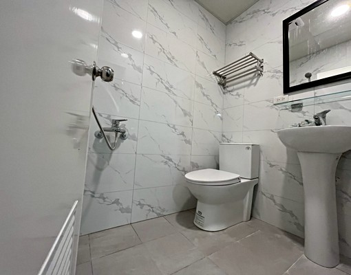 三重國小/全新裝潢採光通風/獨洗曬家具齊全/生活機能佳 - Image 6