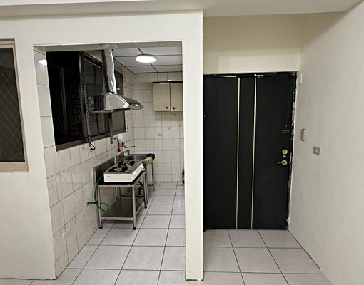 租青海創世紀兩房一廳(近家樂福,逢甲夜市)(可申請租屋補貼) - Image 5