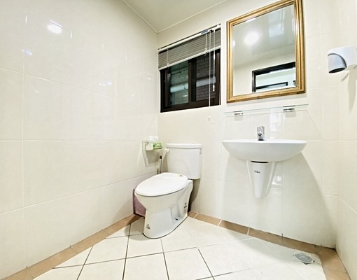 富都心✅租補✅戶籍✨三房平車全配✨高鐵特區台鐵捷運✨浴缸✨ - Image 12