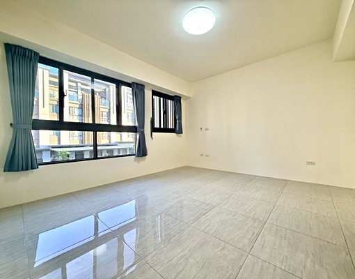 可租補|全新入住|新光田|鹿陽國小|臨路透天|門前停車 - Image 8