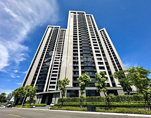 太普美術海質感裝潢-2+1房平車 - Image 1