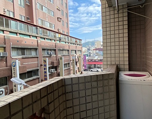 免仲全新整理9坪獨洗獨曬大陽台套房 - Image 6