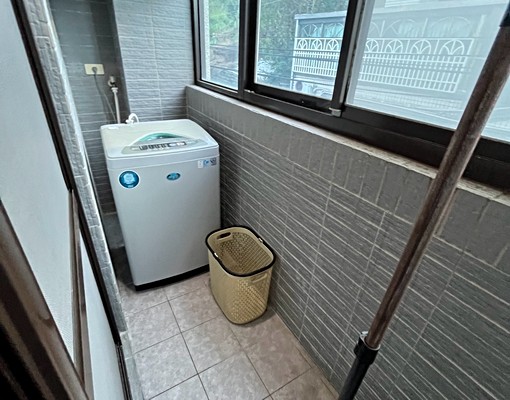 新竹香山近元培獨立洗衣機含大車位優質陽台套房 - Image 6