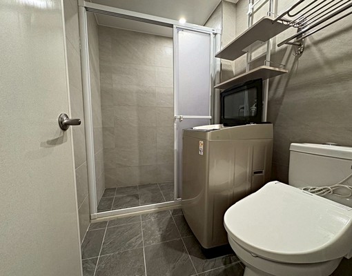 中和🌟免爬高全新裝潢🌟獨洗曬傢俱齊全🌟機能強 - Image 5