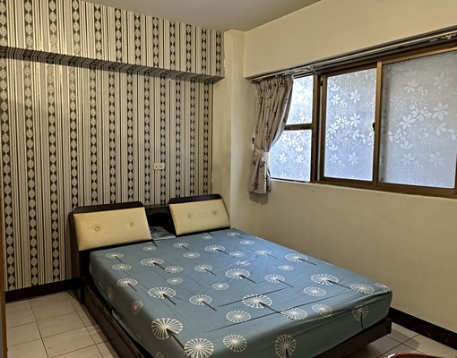 近文山特區，澄清路，陽明路商圈，鬧中取靜，生活機能佳 - Image 4