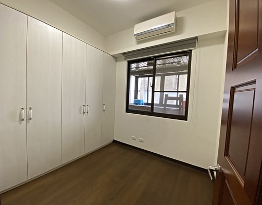 捷運新店區公所2分鐘/4房裝潢美屋/無敵生活機能 - Image 6