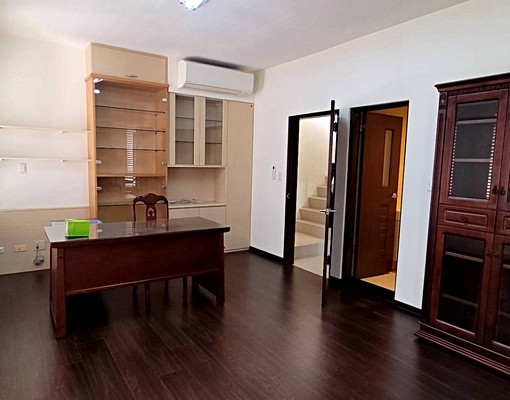 蓓森朵夫4+1房2廳4衛有車庫，拎包入住含管理費 - Image 11