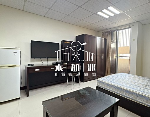 💥乘加兆怡穎💥近丹丹漢堡陽台套房附網路💥 - Image 1