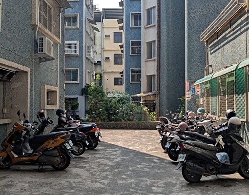 近屏東縣政府、全聯，生活機能佳，溫馨住宅 - Image 13