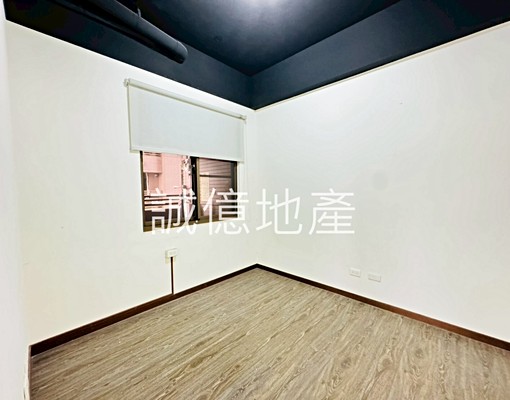 🍊誠億乃今🍊近捷運公園首席面公園可住可辦|租補入戶籍寵物 - Image 10