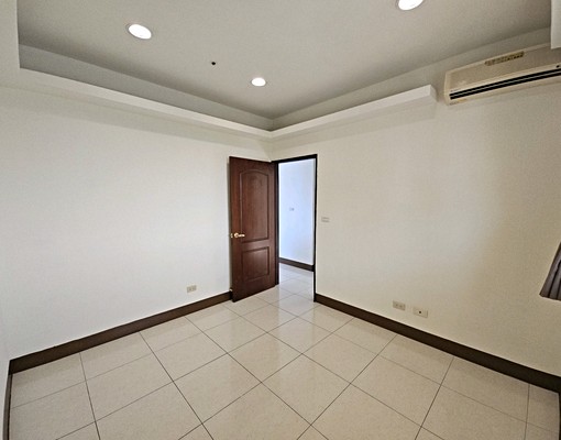 夢時代景觀2房空屋 - Image 6