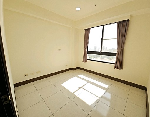 夢時代景觀2房空屋 - Image 11