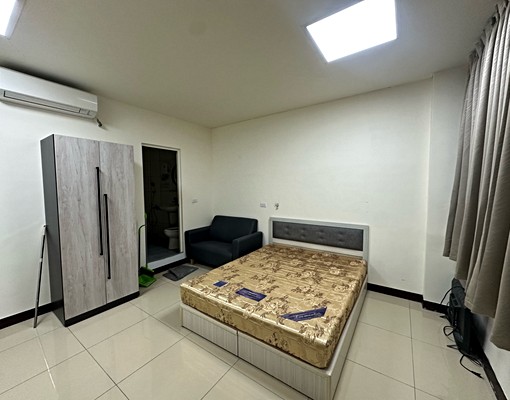 近新光三越金華路86全新整理大套房 - Image 4