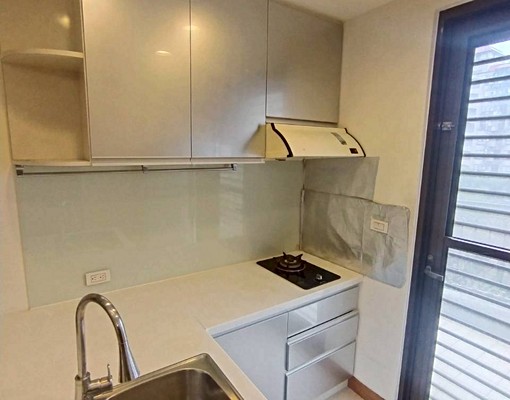 新店優質兩房電梯大樓整層住家/優質社區管理風景優美 - Image 6