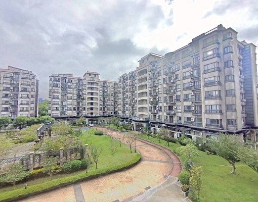 新店優質兩房電梯大樓整層住家/優質社區管理風景優美 - Image 15