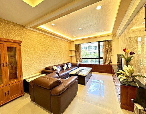 三峽北大_層峰三房_車_屋況極佳 - Image 1