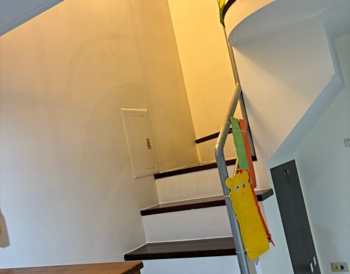 板橋藍寶石社區~樓中樓~三房兩衛~可租補 - Image 2