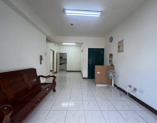 搶租~~遠眺山景採光大兩房全室開窗 - Image 8