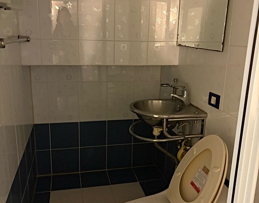 板橋藍寶石社區~樓中樓~三房兩衛~可租補 - Image 14