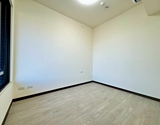 小檜溪🌲全新未住衛浴開窗頂樓視野絕佳｜遠雄夏沐三房車位 - Image 8