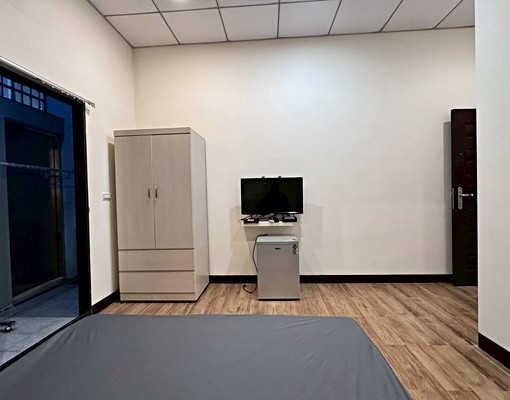 前金大陽台套房出租 - Image 6