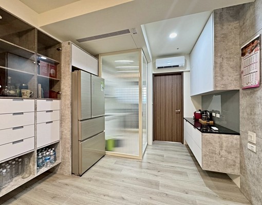 ✅✅裝潢拎包入住///公園區2房平車 - Image 4