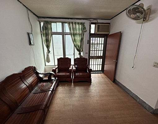 竹南科學園區四房美透天★租金平價★大空間 - Image 1