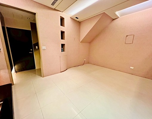 大墩豪宅🌟🉑報稅戶籍租補#專人管理丨專屬更衣間丨雙車位 - Image 13